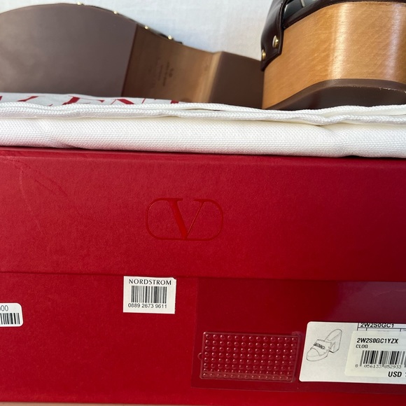 New VALENTINO LOGO SANDAL 40 - Picture 3 of 3